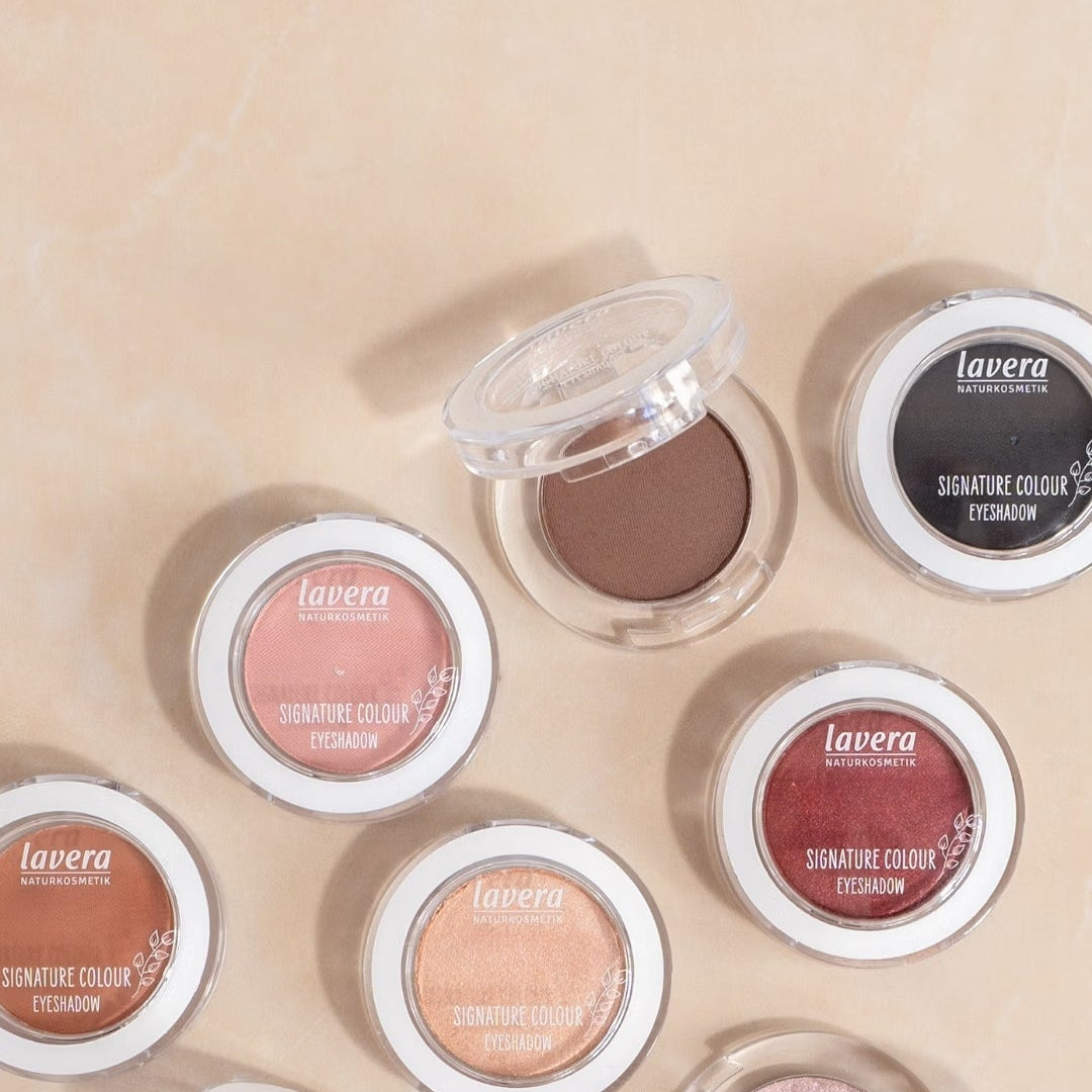 Welcher Lidschatten passt zu mir? Der lavera Eyeshadow-Guide für jede Augenfarbe