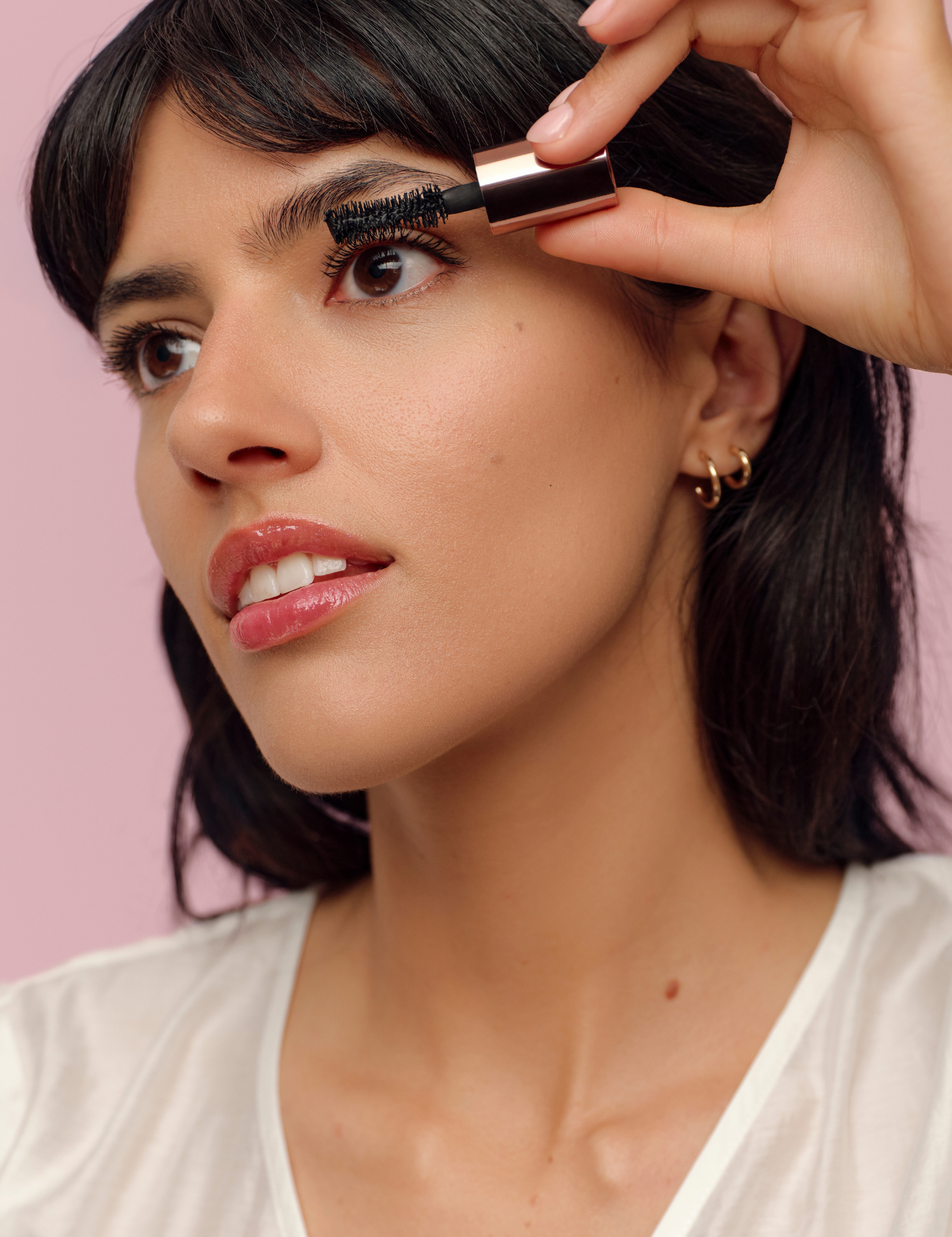lavera Lash To Impress - Mini Edition in der Anwendung