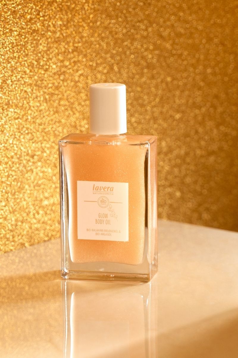 lavera Glow Body Oil during application