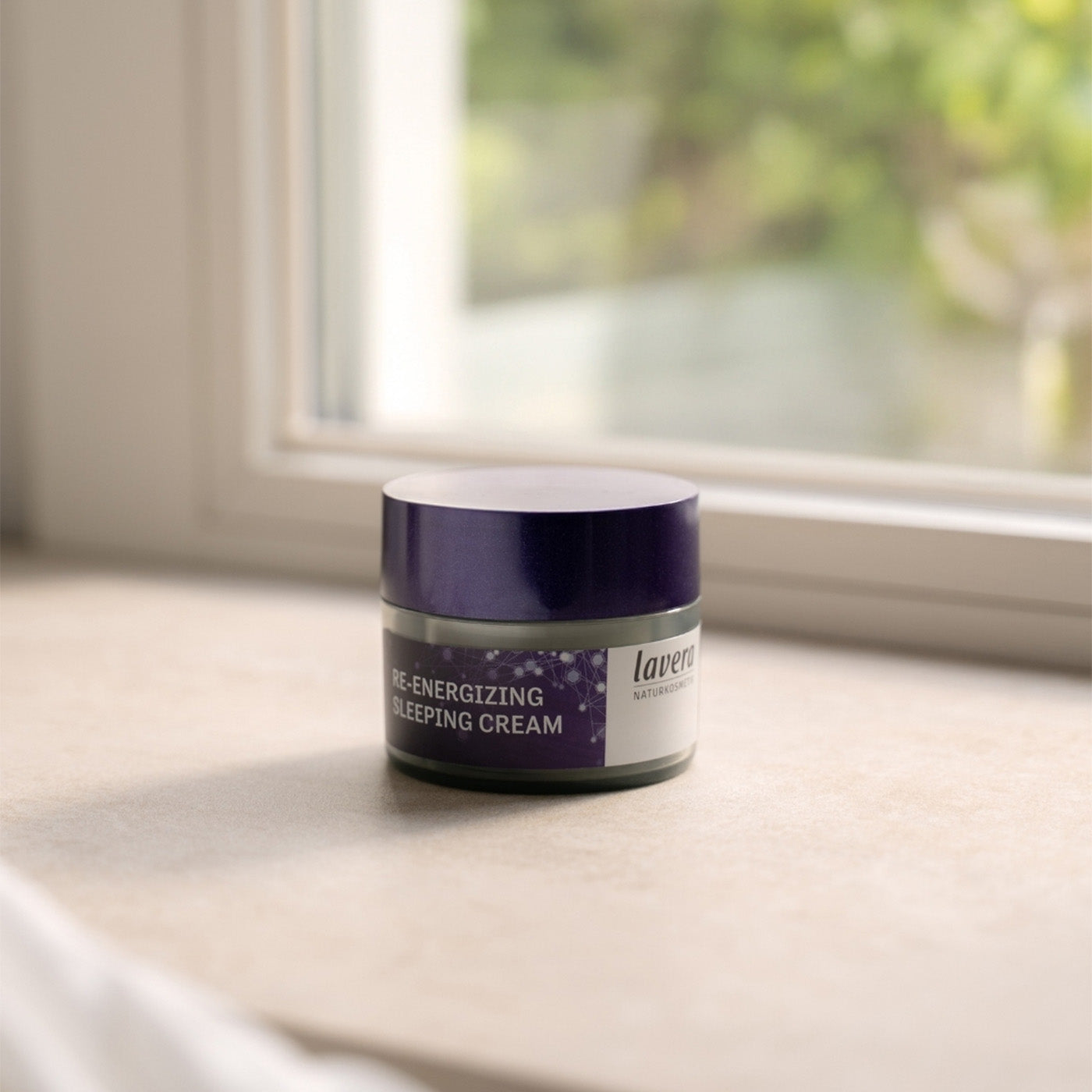 Re-Energizing Sleeping Care Series – lavera Naturkosmetik