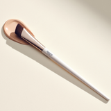 lavera Dream Blend Concealer Brush during application