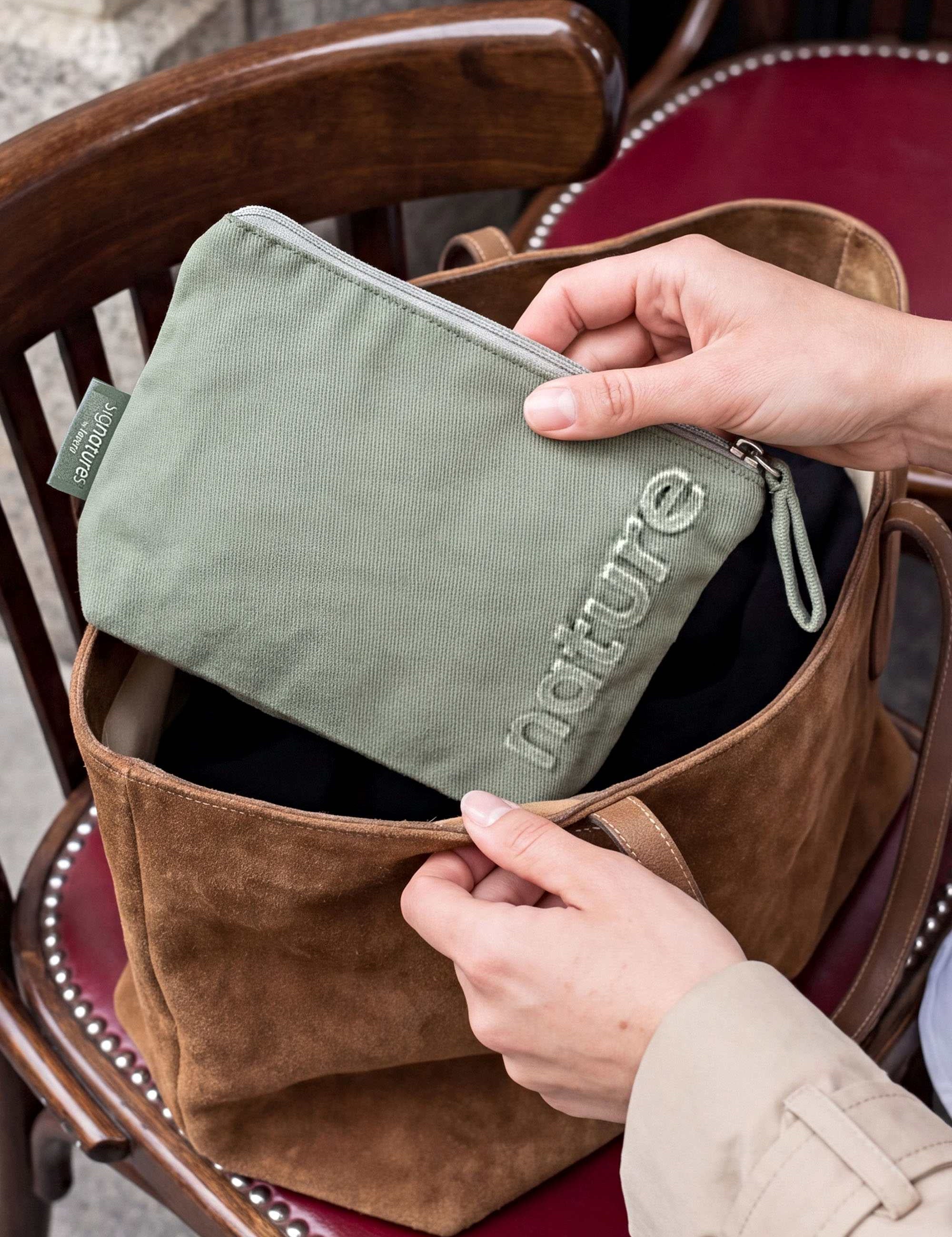 lavera Cosmetic Bag – Sage Green during application