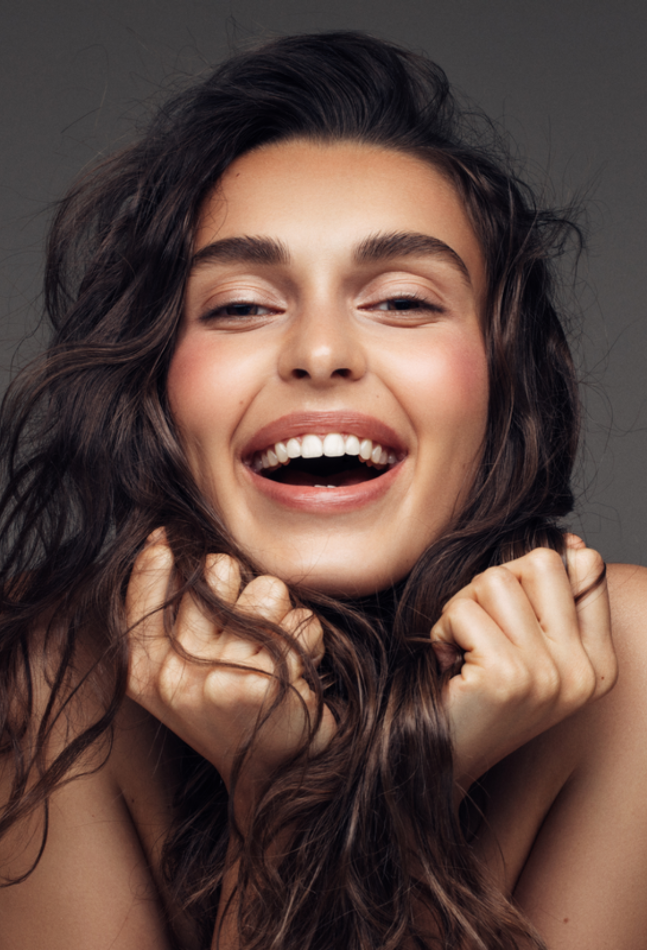 lavera Shampoo Volume & Lift during application