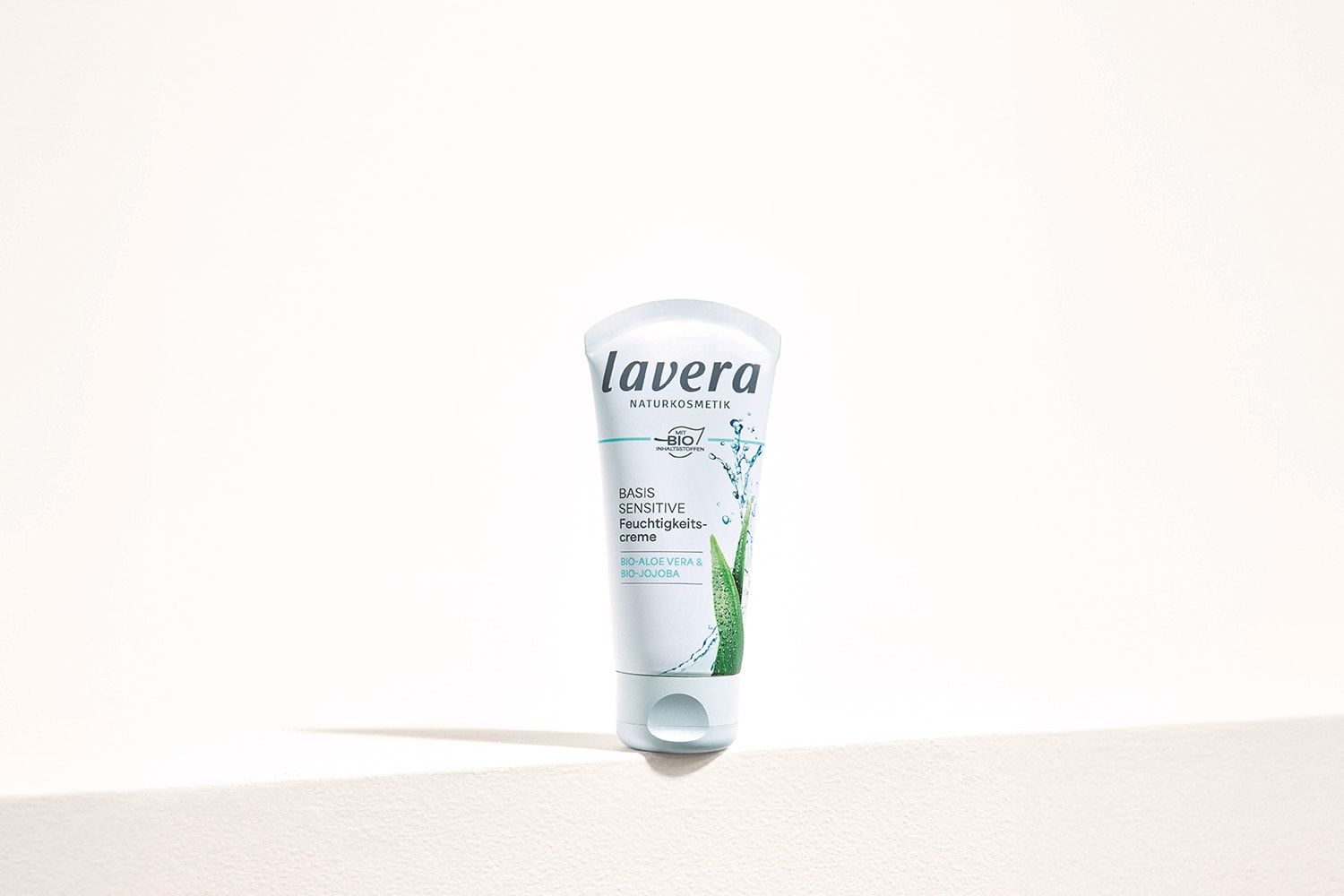 basis sensitive moisturizing cream basis sensitive moisturizing cream