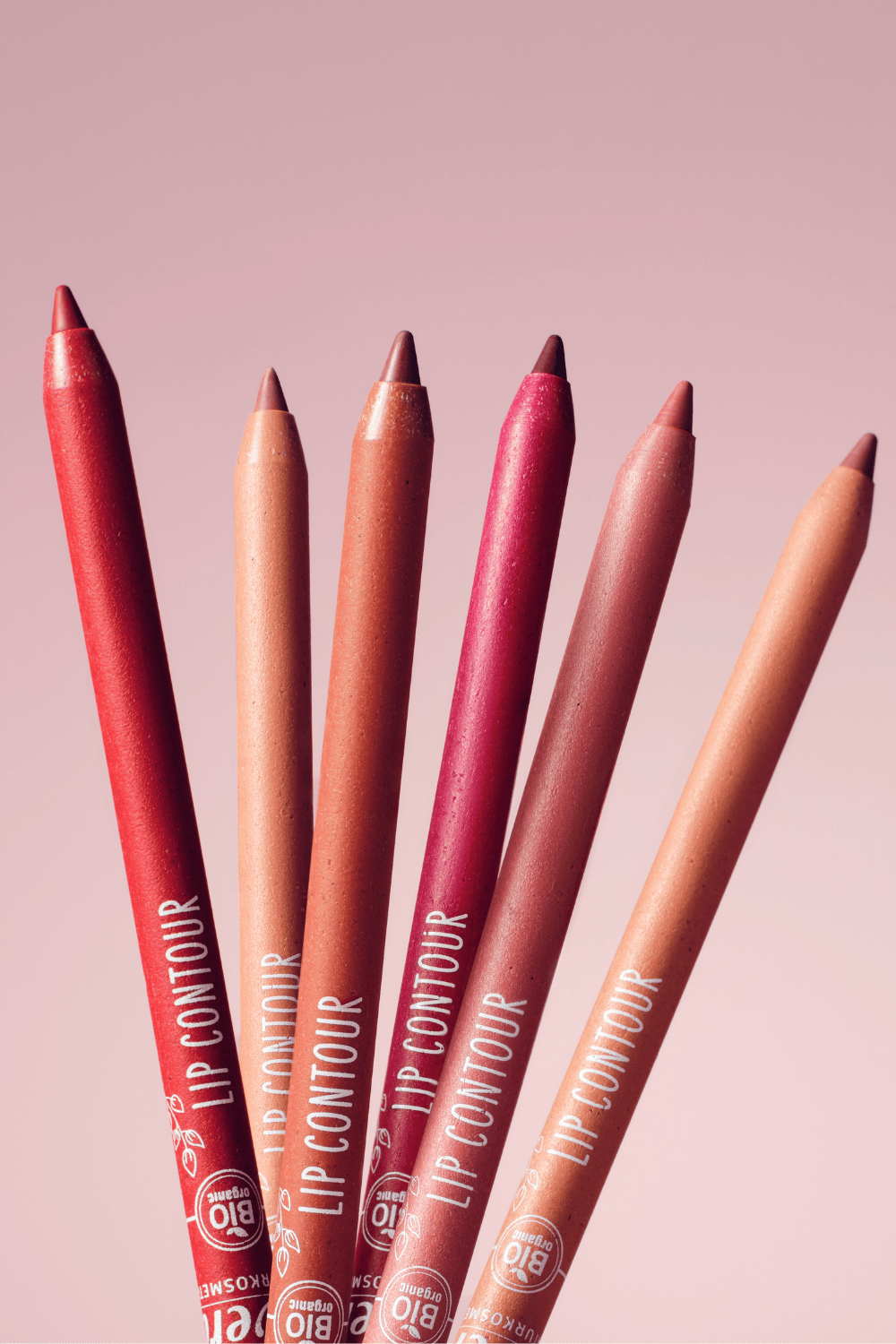 Lip Contour -Black Berry 06-