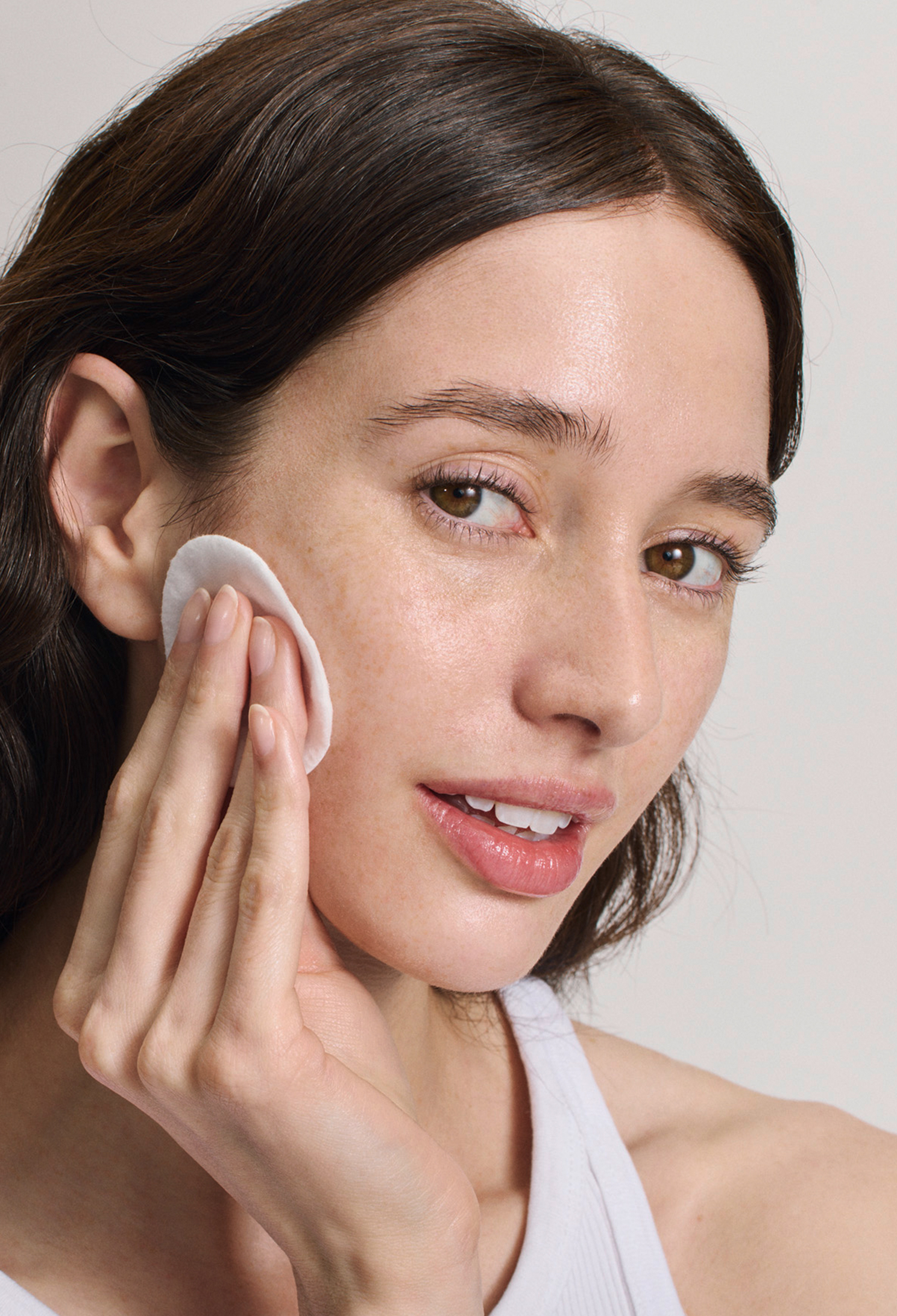 Glow By Nature Liquid Illuminating Refiner