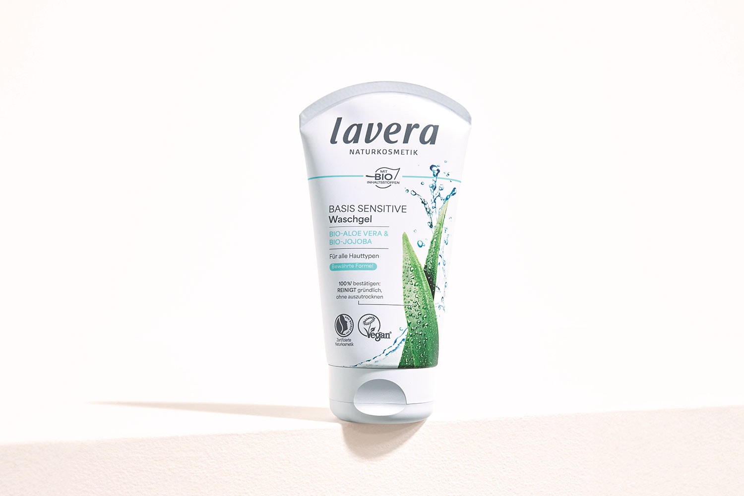 basis sensitive cleansing gel basis sensitive cleansing gel