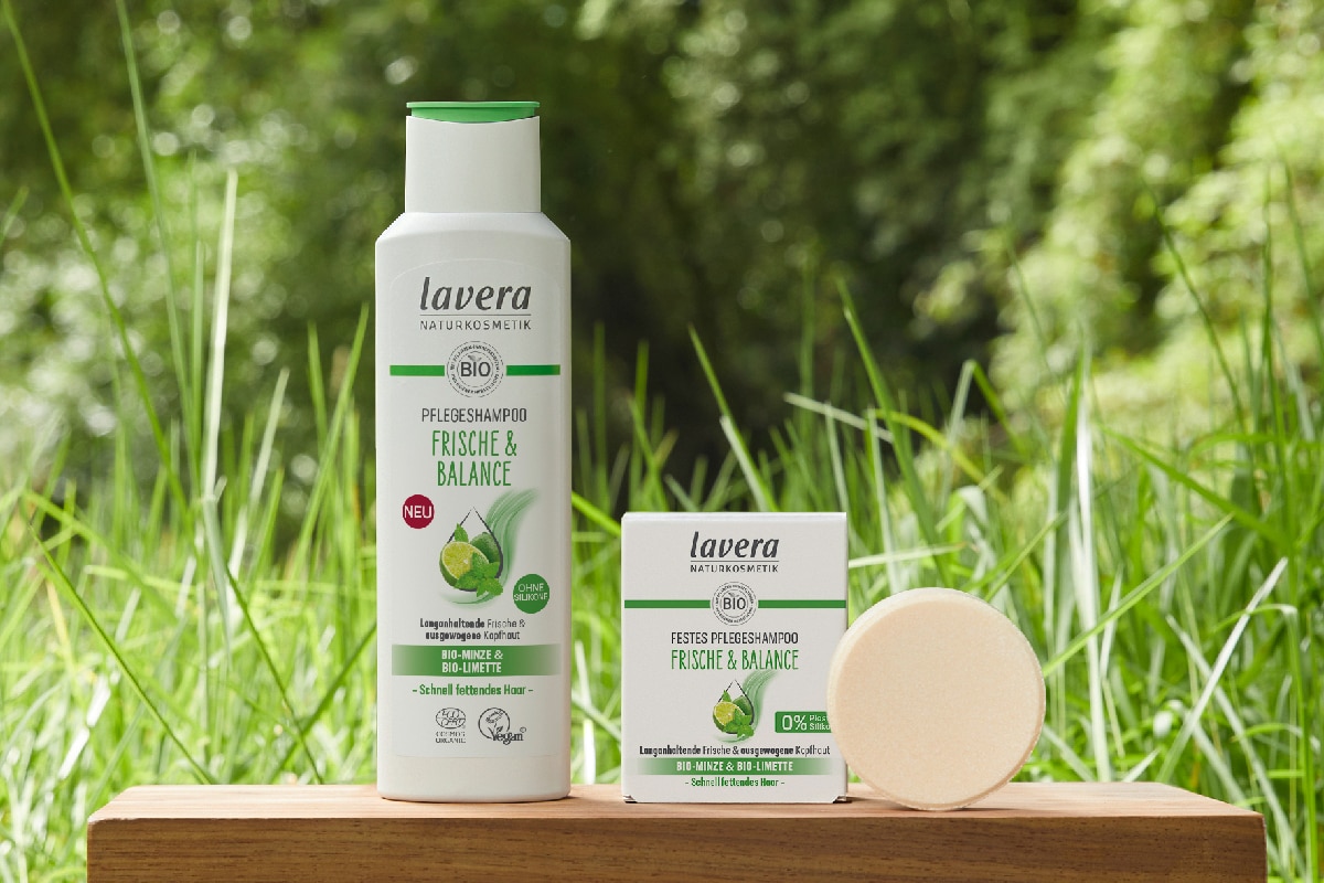 lavera Naturkosmetik Shampoo Verschiedene lavera Naturkosmetik Haarprodukte der Pflegeserie Frische & Balance